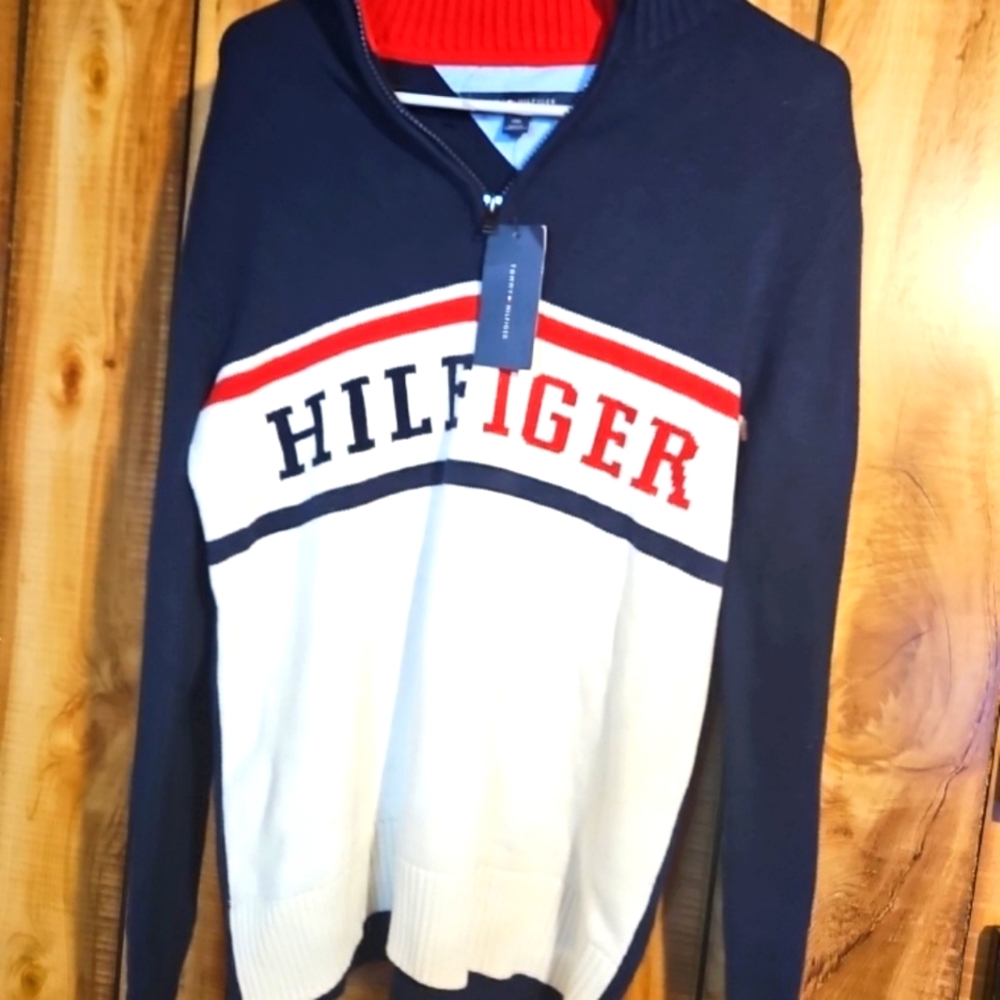 Tommy Hilfiger Half Zip Size XL Boys 8-20 NEW With Tags